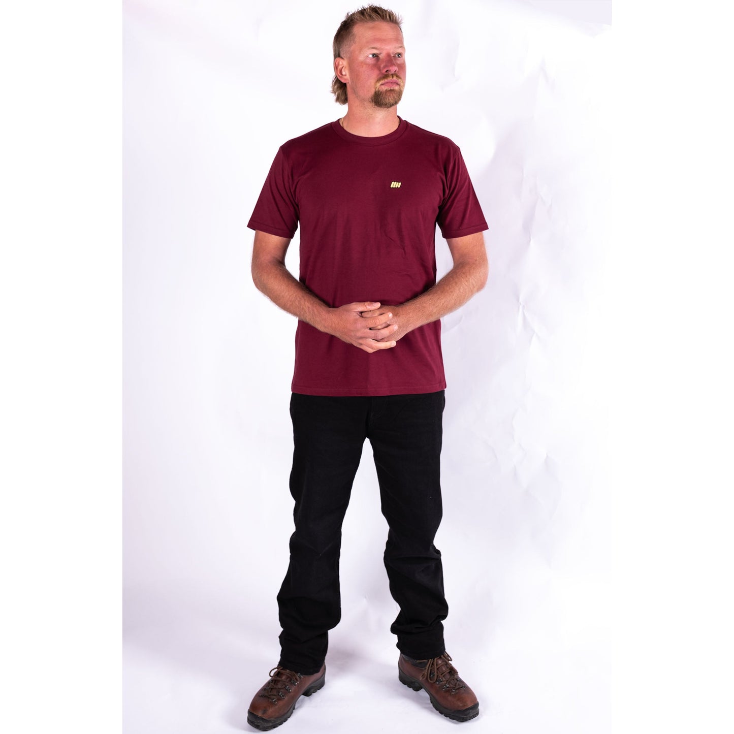Essentials Line - Burgundy - Premium Tee