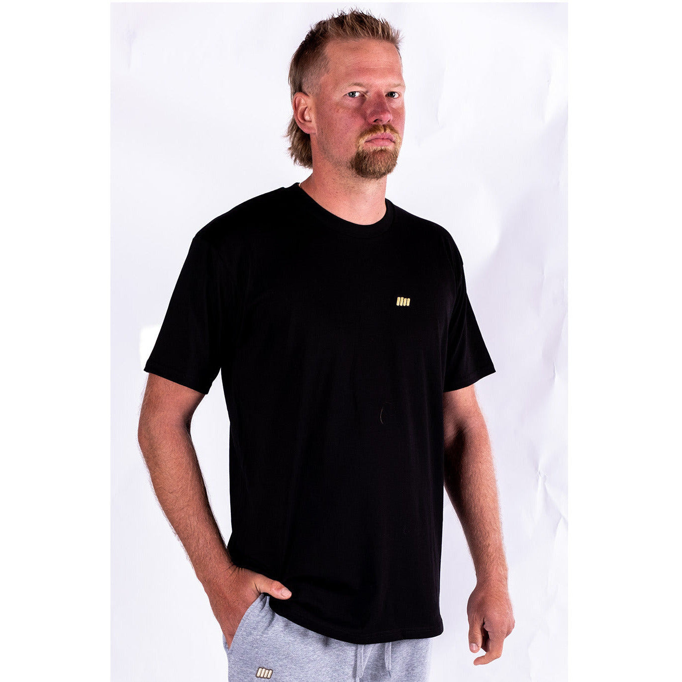 Essentials Tee - Black - Standard Fit